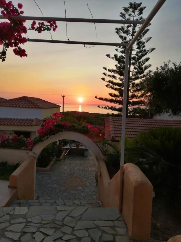 Bella Vista Hotel "By Checkin" Hersonissos  Ngoại thất bức ảnh