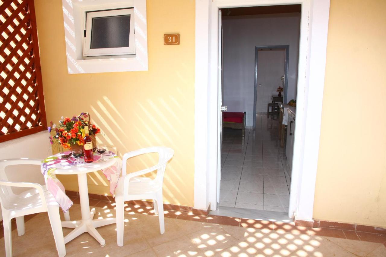 Bella Vista Hotel "By Checkin" Hersonissos  Ngoại thất bức ảnh