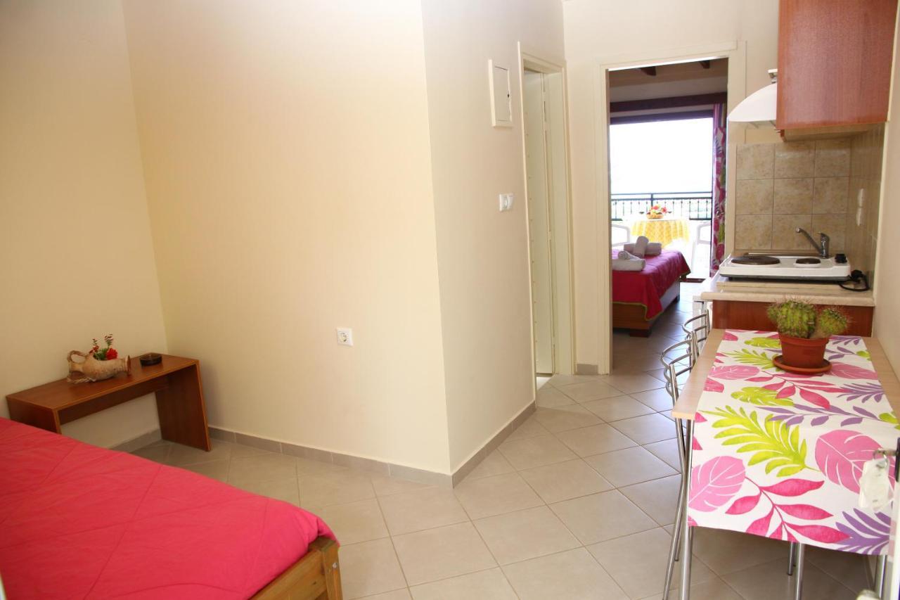 Bella Vista Hotel "By Checkin" Hersonissos  Ngoại thất bức ảnh