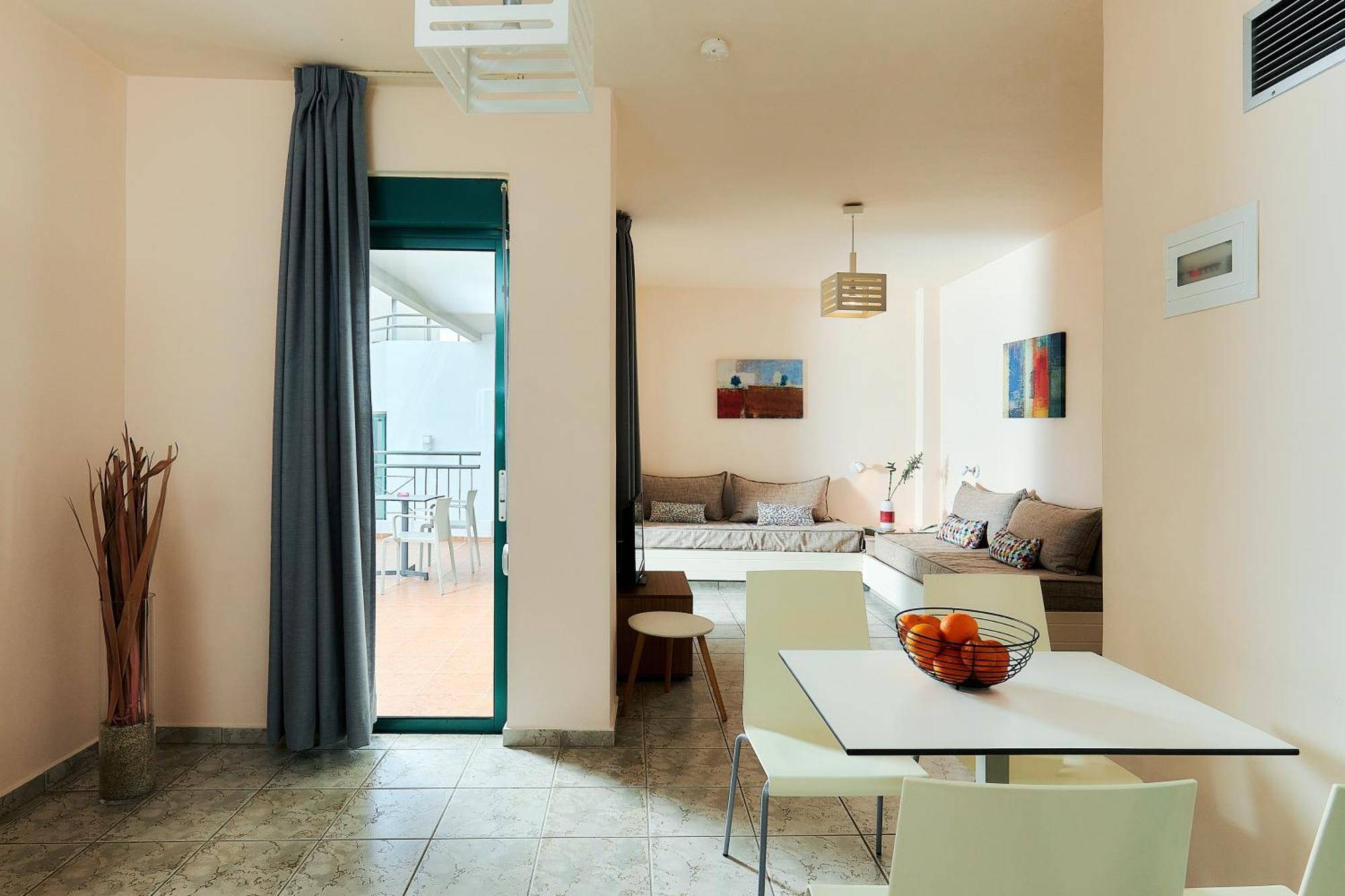 Bella Vista Hotel "By Checkin" Hersonissos  Ngoại thất bức ảnh
