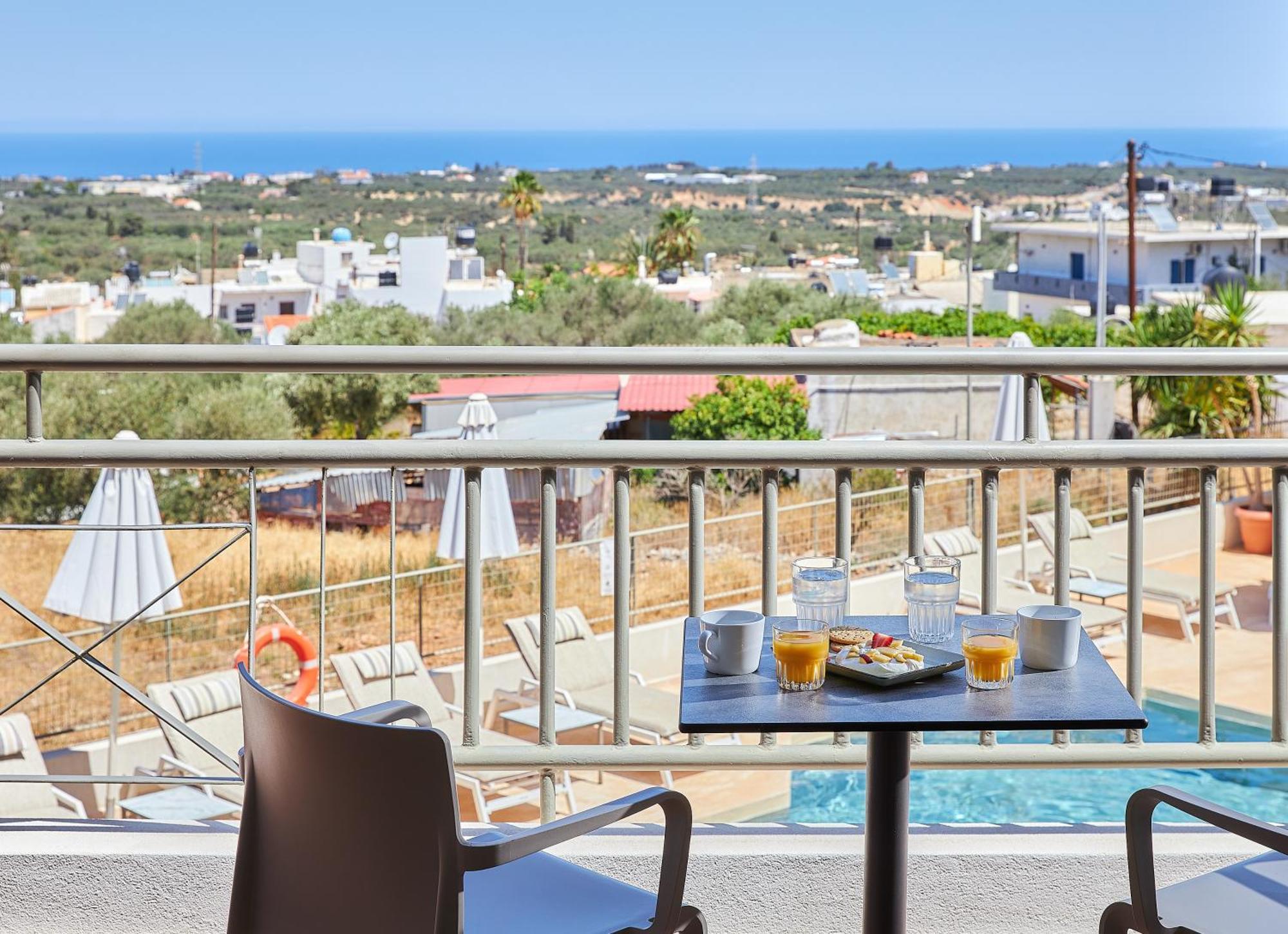 Bella Vista Hotel "By Checkin" Hersonissos  Ngoại thất bức ảnh