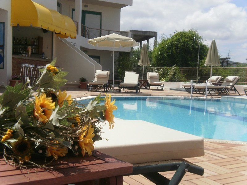 Bella Vista Hotel "By Checkin" Hersonissos  Ngoại thất bức ảnh