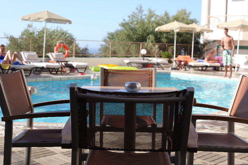 Bella Vista Hotel "By Checkin" Hersonissos  Ngoại thất bức ảnh